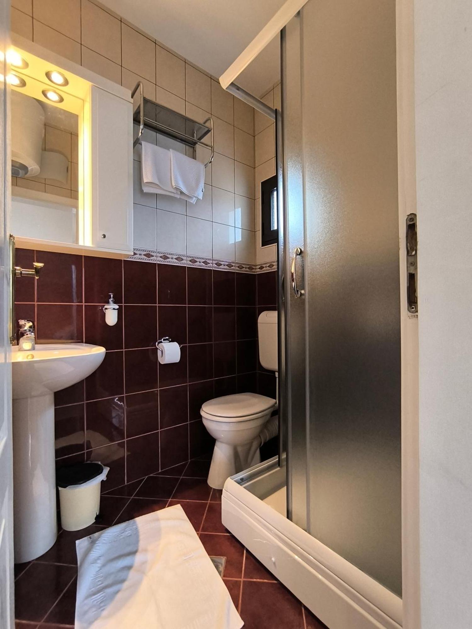 Apartments Djurovic Котор Экстерьер фото